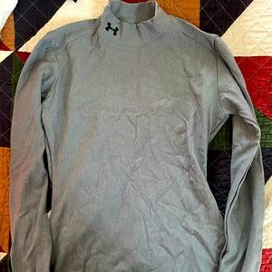 2 for 1 Women’s Under Armor Long Sleeve Shirts